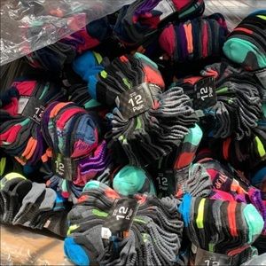 7 packs 84 prs women shoe sz 4-10